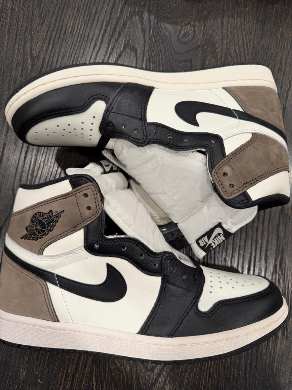 Air Jordan 1 Retro High OG Rare Sz 9 Dark Sz Mocha Reverse